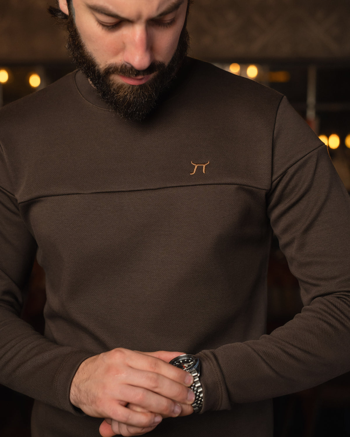 LAZARE™ CLASSIC SWEATSHIRT - BROWN