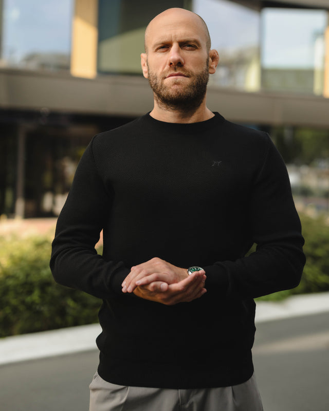 LAZARE™ CLASSIC CREWNECK SWEATER - BLACK